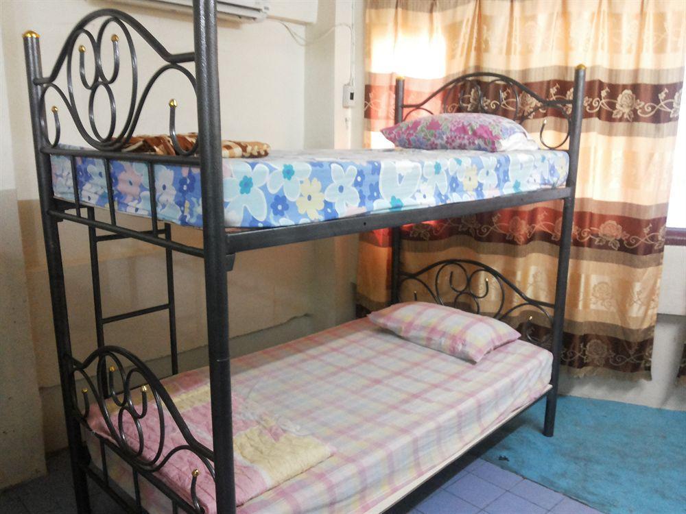 Q6 At 6 Hostel Bangkok Ngoại thất bức ảnh